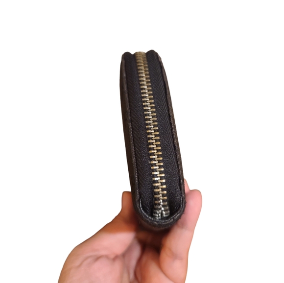 BVLGARI Authentic Black Canvas Zip Around Wallet - Picture 6 of 15